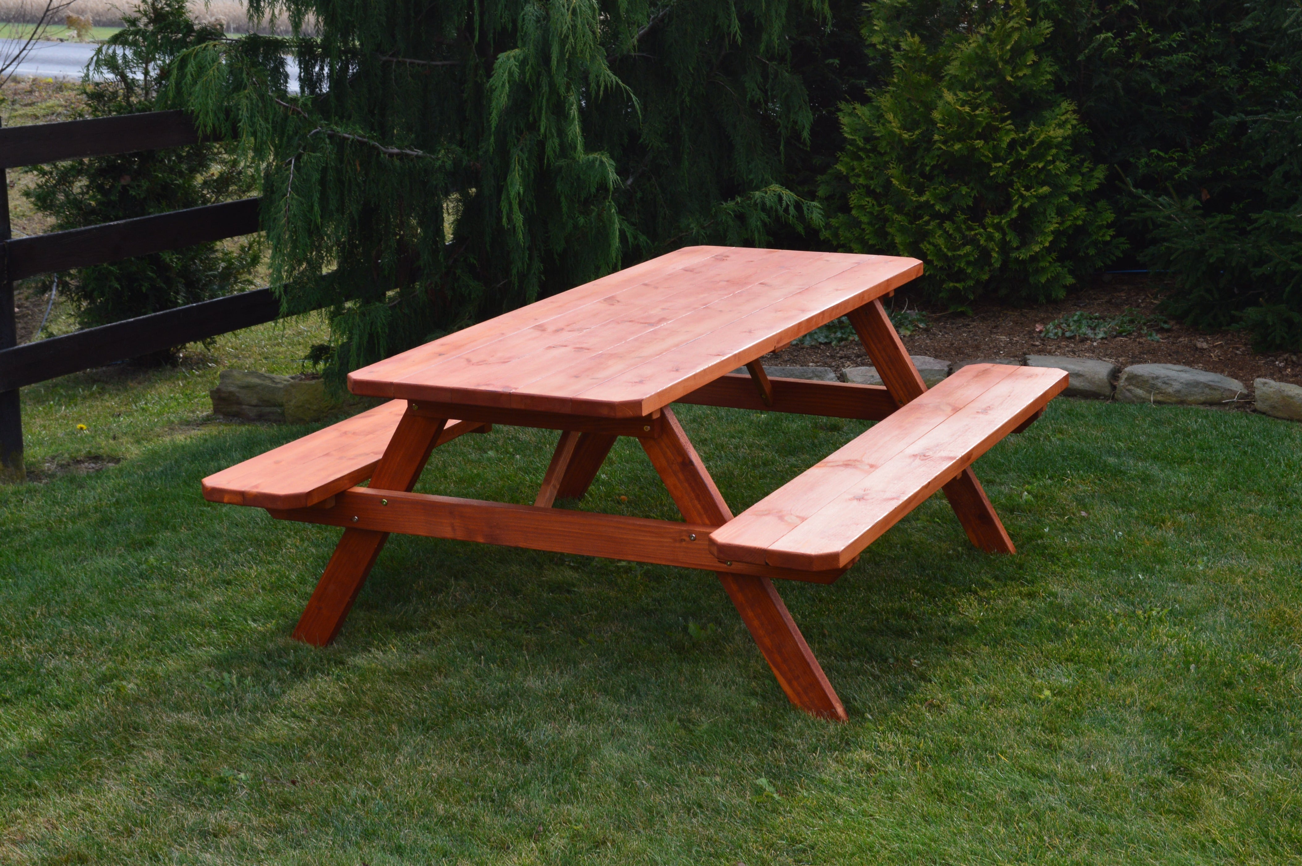A&L Furniture Spruce Picnic Tables | Amish Furniture Market