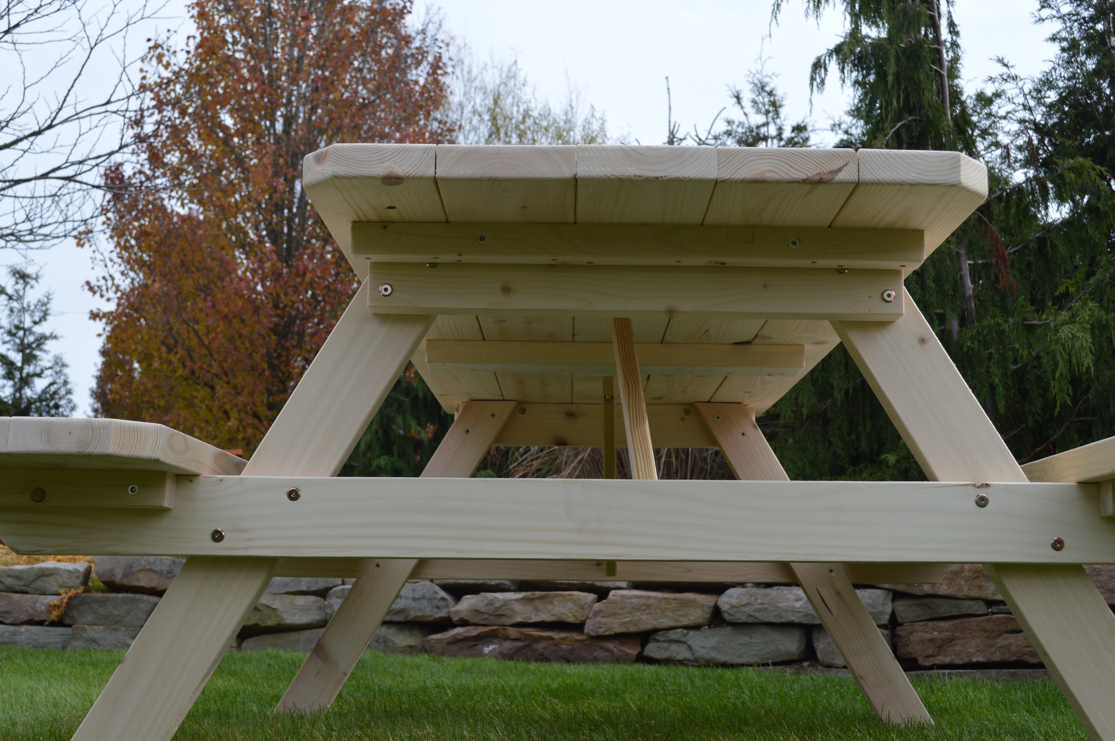 A&L Furniture Spruce Picnic Tables | Amish Furniture Market