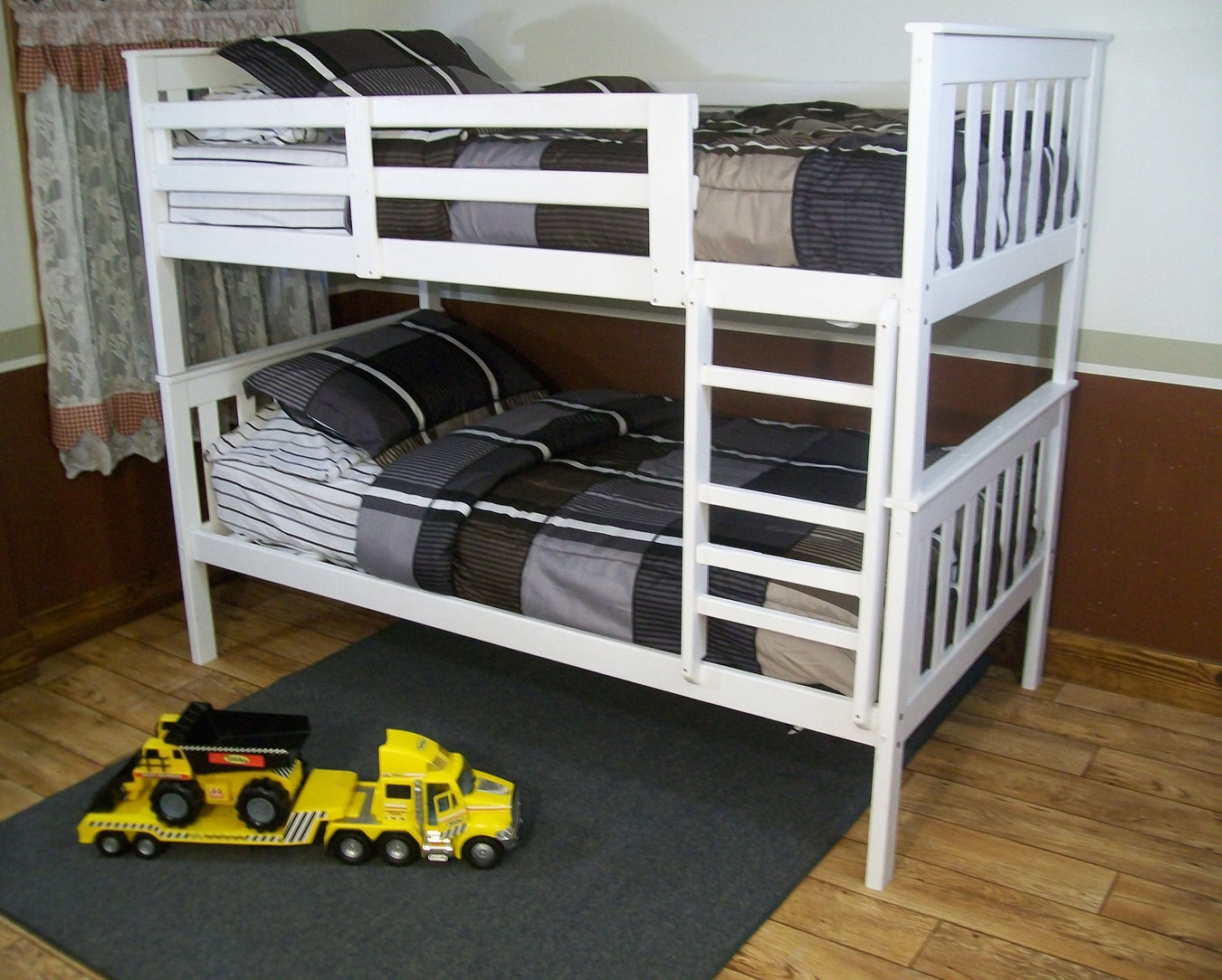 Beds and Bunkbeds